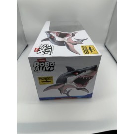 Robo Alive Great White Shark Toy Figure Water Activated With Light Up Eyes