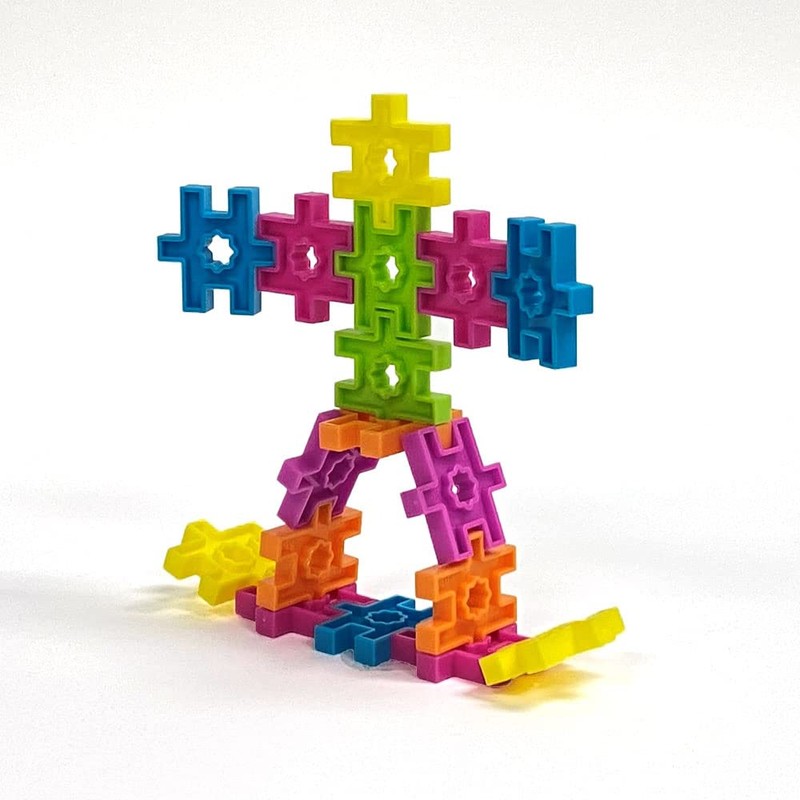 Incredibly Interconnectable Toys KADU DA Brights 28 Piece Set -