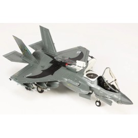 Hobby Master 1/72 F-35B Lightning II Beast Mode Configuration USMC VMFA-242