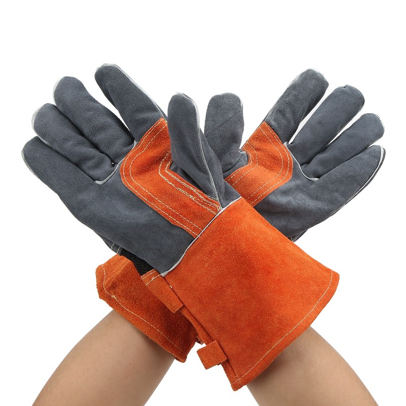 1 Pair of Heat Resistant Gloves Fireproof Flame Retardant Non