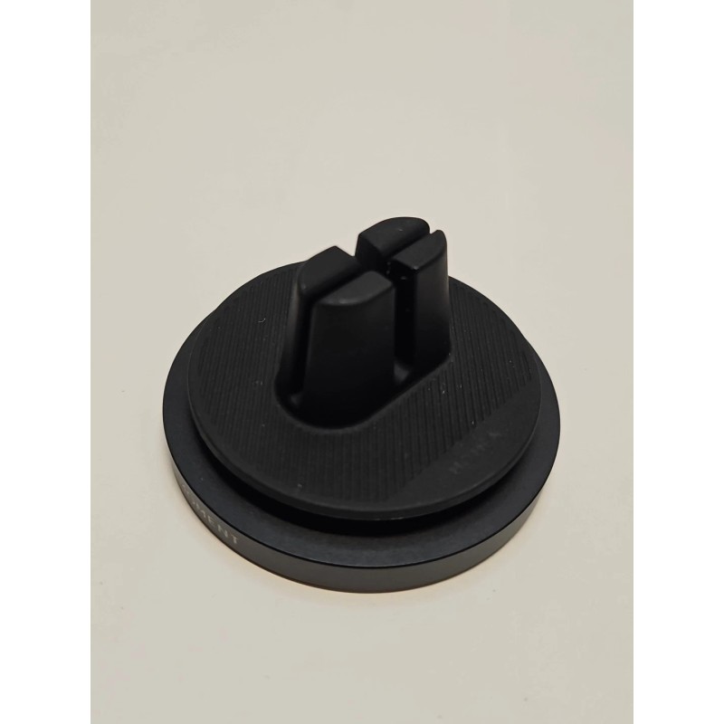 MOMENT - Car Vent Mount For Magsafe Compatible Phone (Black)