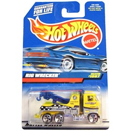 Hot Wheels -#1087 Rig Wrecker Collectible Collector Car Mattel 1:64 Scale