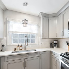 Cunfash 1-Light 5.5" Crystal Pendant Light Modern Mini Pendant Lights for Kitchen Island Round Chrome Small Pendant Light Fixture Ceiling Hanging for Hallway