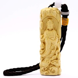 Asuniko Kwan-yin Bodhisattva Wood Carving, Tsuge Plant, Boxwood, Buddha Statue, Amulet, 3.3 inches (8.5 cm) (Excluding Strap)