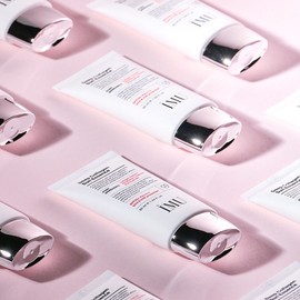 IamU Deep Collagen Sun Essence 50ml / 아이엠유 딥 콜라겐 선 에센스 50ml