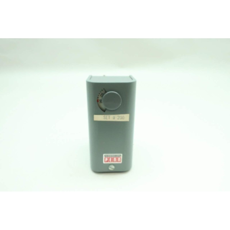 JOHNSON CONTROLS A19DAC-1 Penn Temperature Controller 100-240F