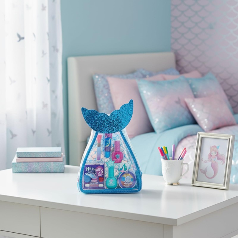 Townley Girl Children's Make-up Set with Mermaid Beauty Bag