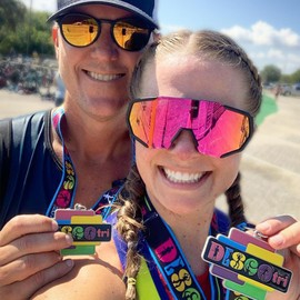 X-TIGER Cycling Glasses, Men's Women's Sports Glasses, UV400 with 5 Interchangeable Lenses, Strong TR90 Frame, with Mountable Glasses Strap & Ear Hooks, Outdoor Sports, Cycling, Running, Driving,