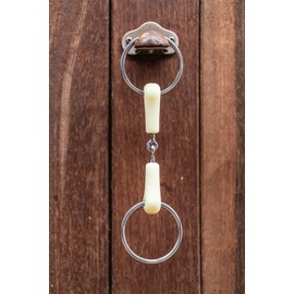 Equinate Water Snaffle with Apple Flavour 18 mm Simply Broken 14.5 cm Anatomically Shaped Mouth-friendly Bit Promotes Saliva Formation and Stimulates Chewing Activity