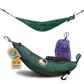 Ticket to the Moon Children's Outdoor Hammock Green | Made of Nylon Parachute Silk with 160 x 100 cm and Only 315 g - Hammock for Children Including 6kn Mini Carabiner and Rope | Original Since 1996