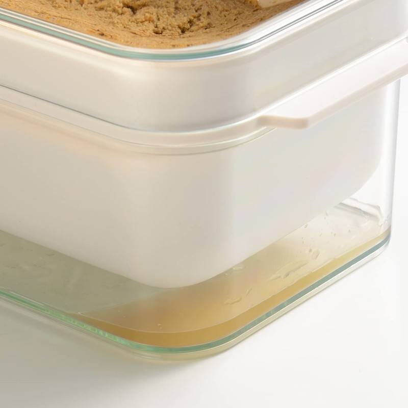Oaks Reye Bran Box, Bran Pickled Bran, Container, Visible Contents,