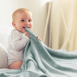 EIUE - Cómoda manta de forro polar de franela, ultra suave, para sofá, cama, viajes, manta de cama ligera para todas las estaciones
