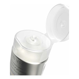 Neutrógena Bloqueador Protector Solar facial 70 SPF Sport Face - Resistente al Sudor - No comedogénico 73ml