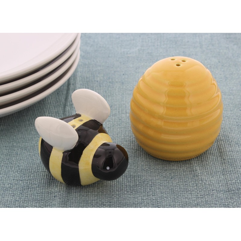 Beehive Salt & Pepper Shaker Set (Bee)