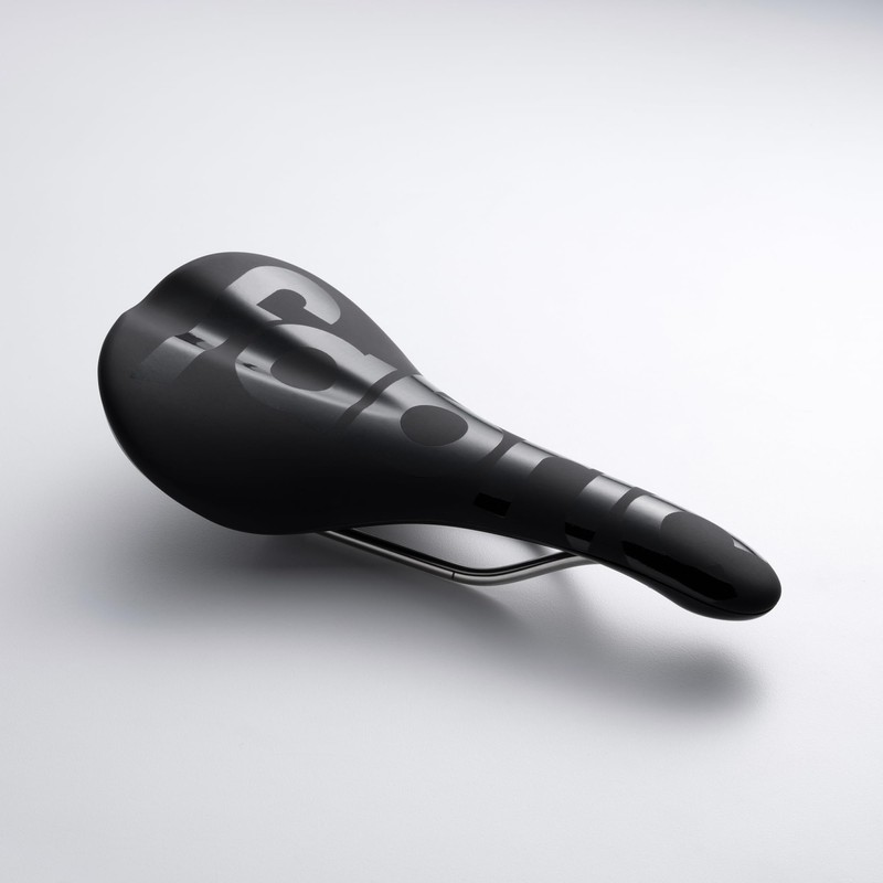 Fabric Scoop Race Team Shallow Saddle – Titanium Rails –