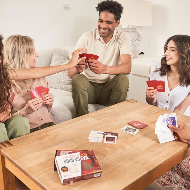 Exploding Kittens Bien Vs Mal - Gatos Explosivos en español
