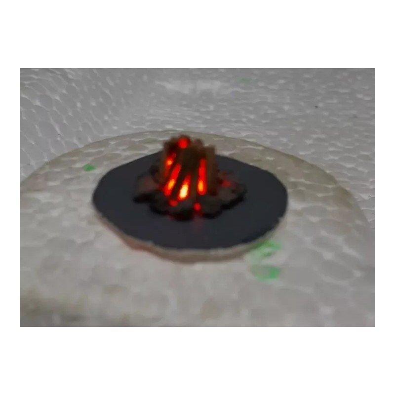 Unbranded HO Scale Campfire With Orange Flickering Light