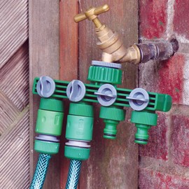 Kingfisher 4 Way Water Tap Connector