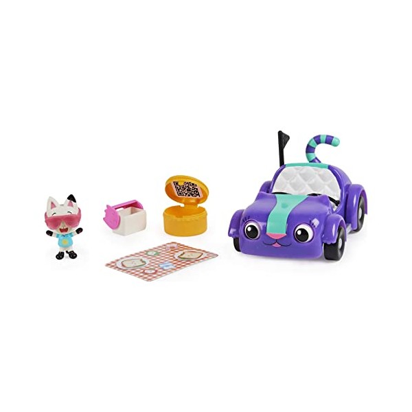 Gabby's Dollhouse, Carlita Toy Car with Pandy Paws Collectible Figure and 2 Accessories, Kids Toys for Ages 3 and up Multicolor