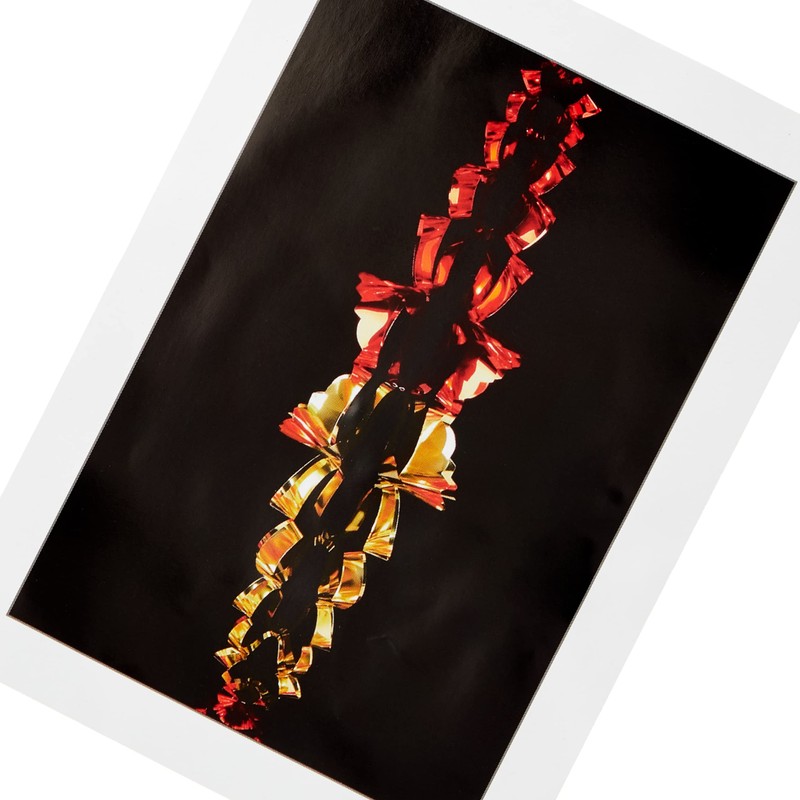 Premier 5050882272304 6 Section RED & Gold Garland, Glass