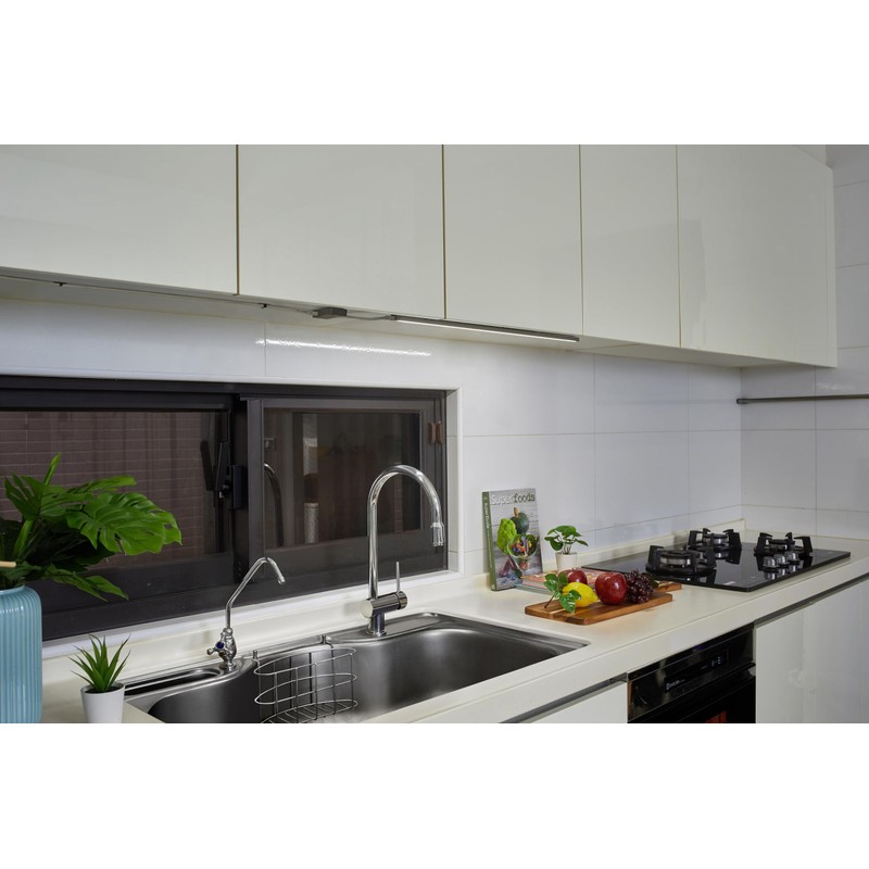 BLACK+DECKER LED Under Cabinet Light Kit, Motion Sensor, Dimmable, Linkable,