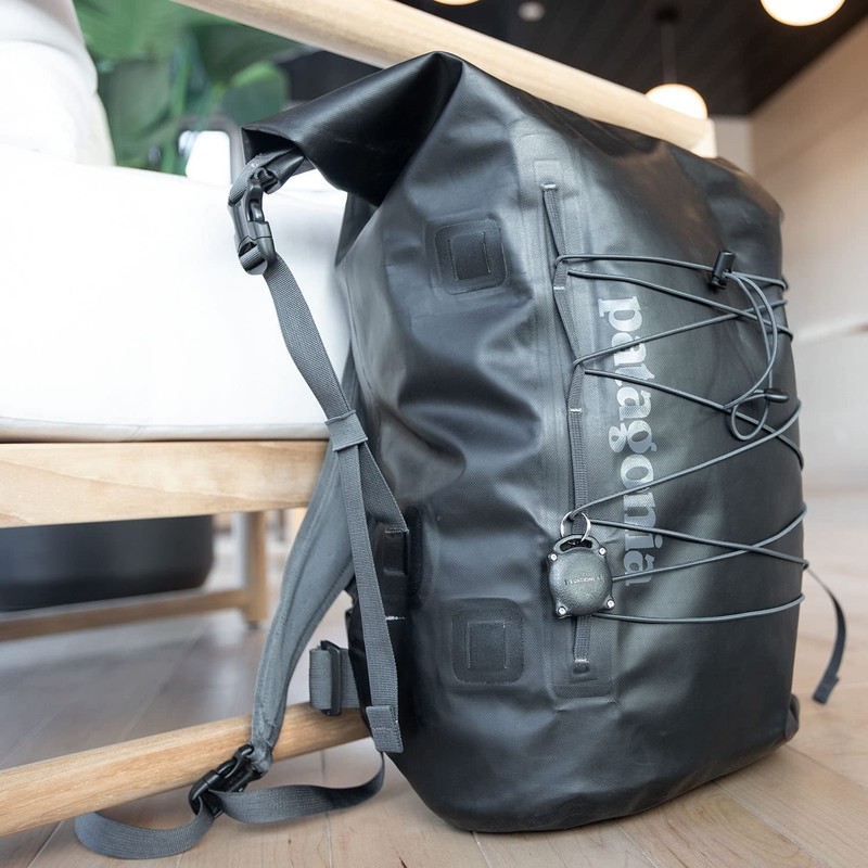 Elevation Lab TagVault™ AirTag Llavero – La Funda Original Impermeable