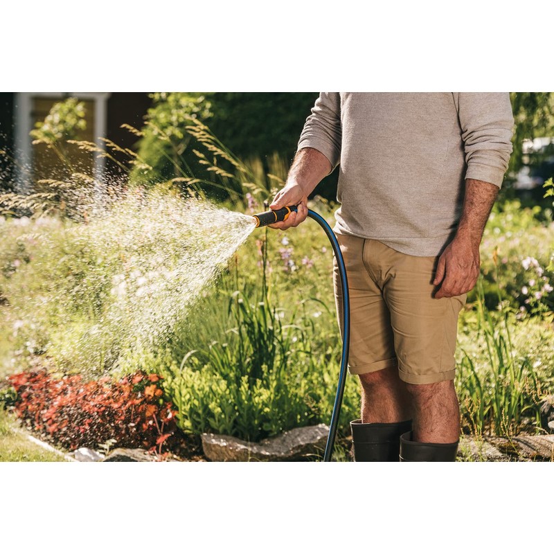 Fiskars Hose Nozzle, Continuously Adjustable, SoftGrip Nozzle, Universal Size, 10.7