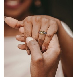 Aprilery Silver Plated Rings, Gold and Silver Rings Cable, Two Tone Knot Fashion Statement Ring Cocktail Jewelry for Women Girls Gifts (Knot 2, 9)