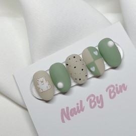 [Handmade Nail Tips] Mugwort Latte Bear Nails - Long Oval / [수제네일팁] 쑥라떼곰돌이 네일 - 롱오벌