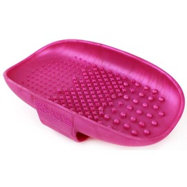 Real Techniques Heat Resistant Brush Cleansing Palette, For Removing Makeup, Oil & Impurities from Brush Bristles for a Truer, More Consistent Color Application