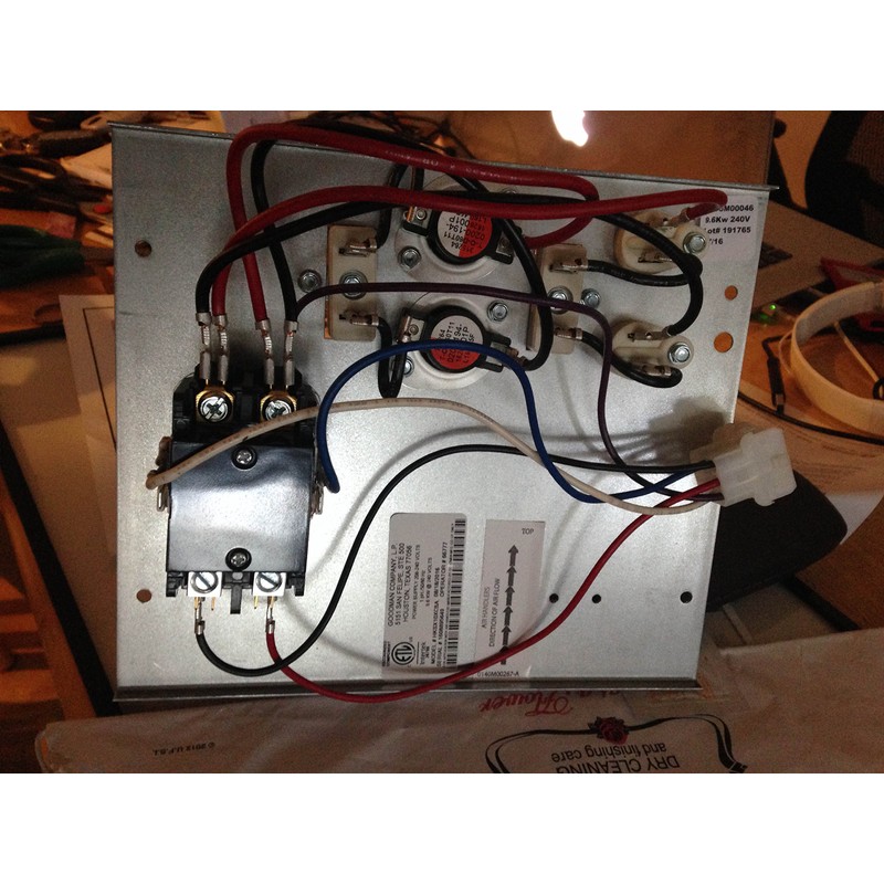 Goodman 10kW heat kit for select Goodman units (HKTSN10X1)