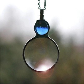 Magnifying Glass Necklace gift - ️Color: Red