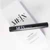 Tonic Mein x MLashes, serum para hacer crecer las pestañas