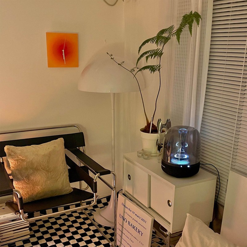 Modern Wall Clock Ins Style Acrylic Finely Polished Vibrant Colors