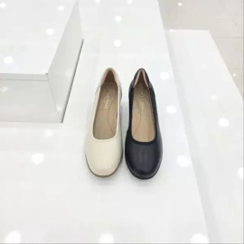 Michelle [탠디]by미셸 x26022 소가죽 소재 4cm굽 기본 패턴 여성 펌프스 구두 cc1_CC [블랙 240] [Tandi] by Michelle x26022 Cowhide Material 4cm Heel Basic Pattern Women's Pumps Shoes cc1_CC [Black 240]