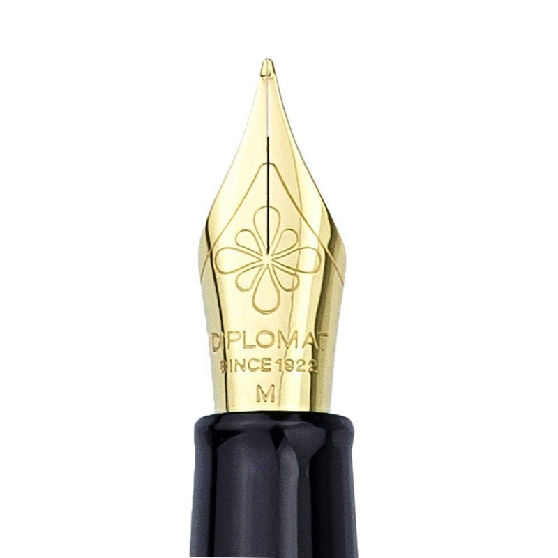 DIPLOMAT - D40705025 - Traveller Fountain Pen White and Gold