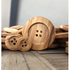 Pack of 10 Beautiful Wooden Buttons 4 Holes European Manufacture Natural Grain Wooden Button (34 mm)
