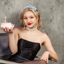 COCIDE Birthday Princess Headbands for Women Knotted Headbands for Women Pearl Wide Plain Turban Colorful Beads Hairbands Fashion Cross Knot Hair Bands with Crystal and Rhinestones (Blue, one size)