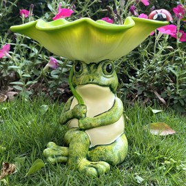 AMOYYT Frog Garden Decor Solar Garden Statues Resin Frog Statue with Bird Feeders and Lights Outdoor Decor for Outside Lawn Yard Decorations for Mom 9 * 9 * 9.25 Inch