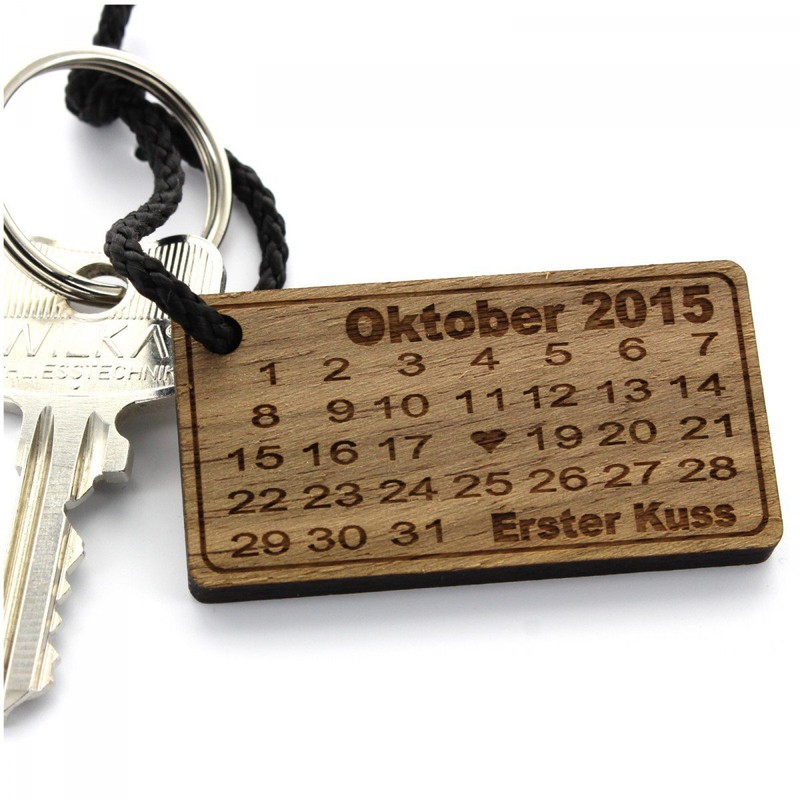 Lieblingsmensch Wooden Key Tag - Heart Calendar