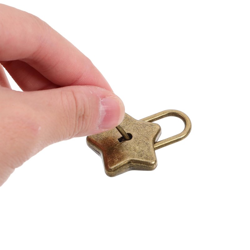 Gadpiparty Lock Antique Brass Padlock with Key, Vintage Star Shape