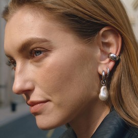 MURNA KARE Silver Ear Cuffs Non Piercing Chunky Ear Cuff Earrings for Women Non Tarnish Silver Clip on Cartilage Fake Earrings No Pierced Fashion Accessories Trendy Jewelry Gifts