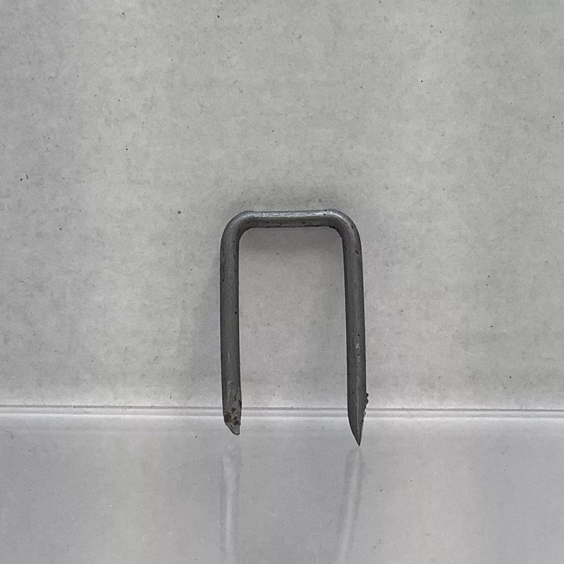 Briscon 500-Pack Briscon SN100 Silver Low Carbon Steel Cable Staple