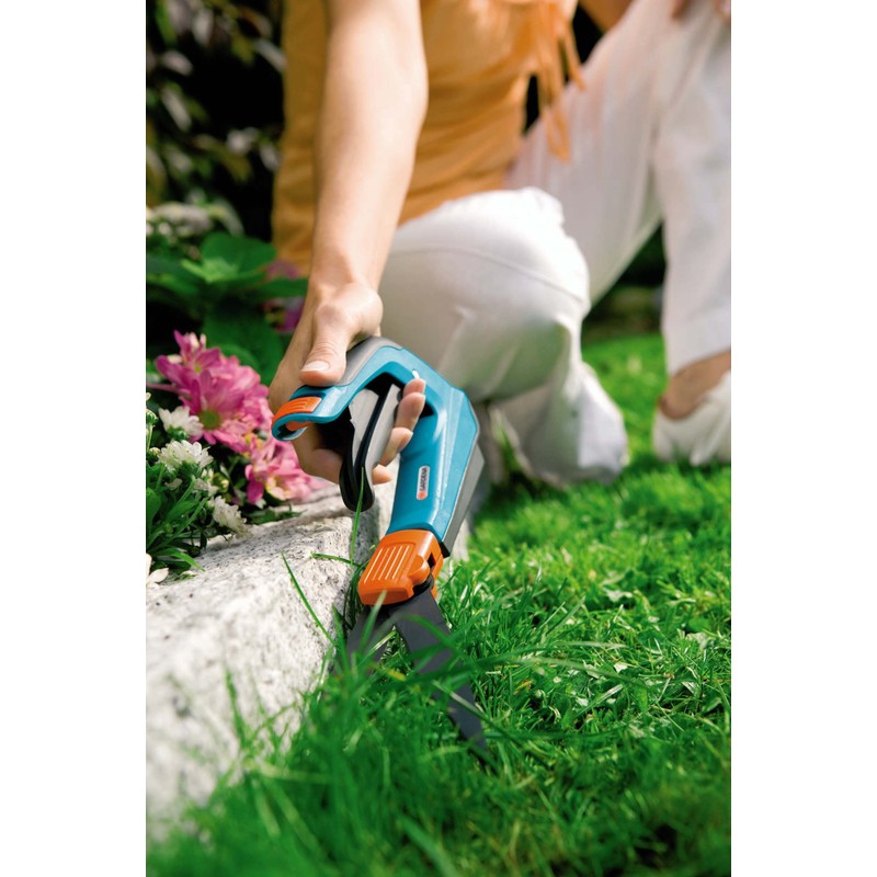 Gardena 8735 Comfort 27-Inch Swiveling Grass Shears With Ergonomic Handle