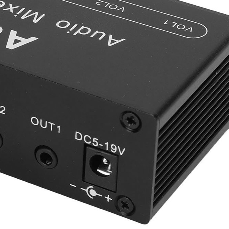 Stereo Audio Splitter Box Mini Preamplifier Headphone Amplifier 2 Way