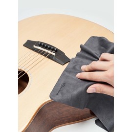 Slowhand Microfiber Guitar Cleaning Cloth – Ultra-Soft 0.1DTEX Lint-Free Fabric, Seamless Edges, Washable & Durable, Universal Fit