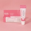 Food Aholic Nature Essence Lip Balm Hyaluronic Strawberry Scent 3