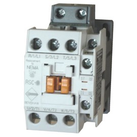 Benshaw RSC-9-6AC240 3 Pole, 9 AMP contactor with a 240 Volt AC Coil and 1 N.O. and 1 N.C. Side Mounted Auxiliary