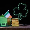 LAMPHOME 35L 16.5'' Pre-Lit Green St.Patrick's Day Irish Shamrock Window