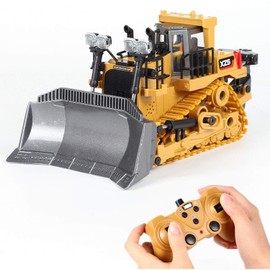 Multifunctional RC Bulldozer Excavator Remote Control Construction Vehicle Toy Large Size Highly Simulated Design Hobby Toy for Kids (Yellow)